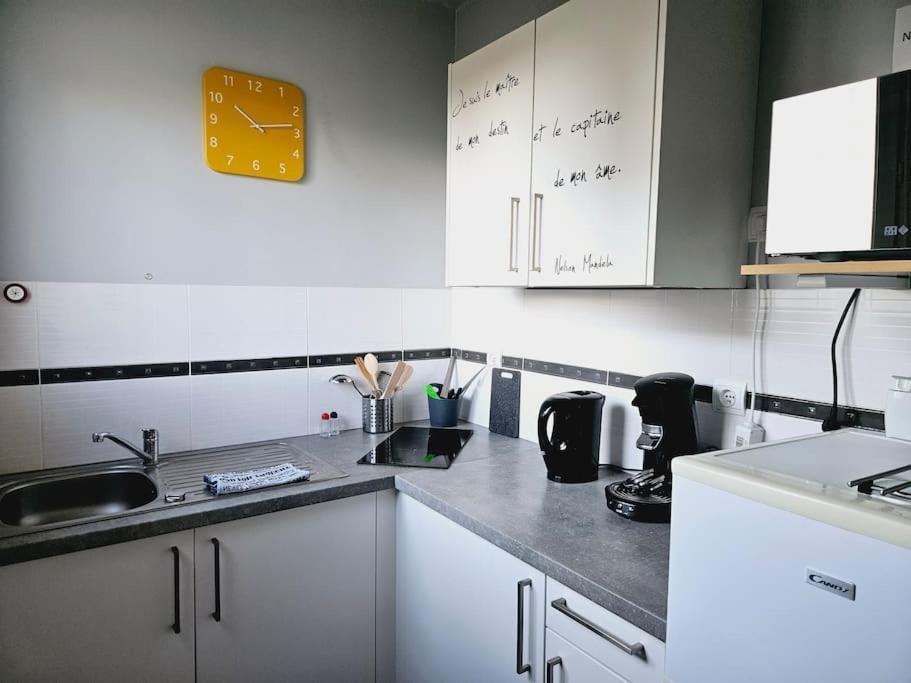 Le Studio De Max - Terrasse Et Parking Valence  Luaran gambar